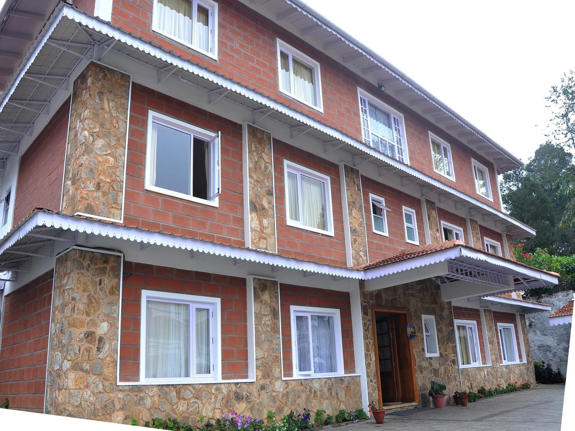 Oyo Premium Convent Road Near Lake Kodaikanal Exterior photo